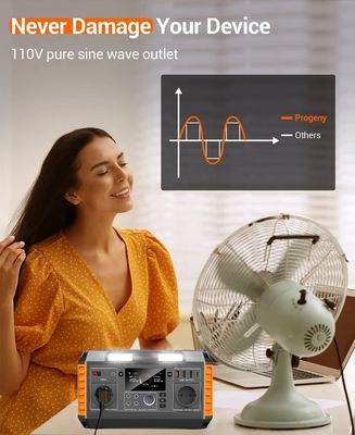 Stazione di energia solare portatile personalizzabile da 700W con batteria agli ioni di litio e uscita 520WH