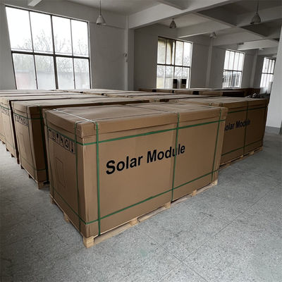 Certificato CE TUV pannelli solari da 450 Watt per 3 diodi MC 4 25 silicio monocristallino