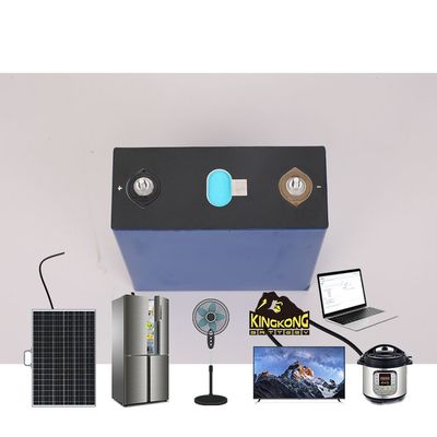 3.2v 280Ah 200Ah 320Ah LiFePO4 Batteria per lo stoccaggio dell'energia solare