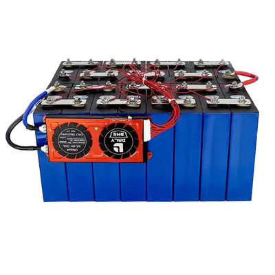 25-340Ah OEM Grade A 3.2V Lifepo4 Prismatic Battery Cells per il sistema di energia solare