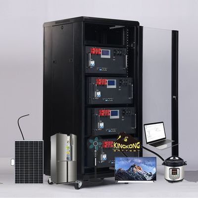 Dimensione personalizzata Batteria al litio montata su un rack da 48v